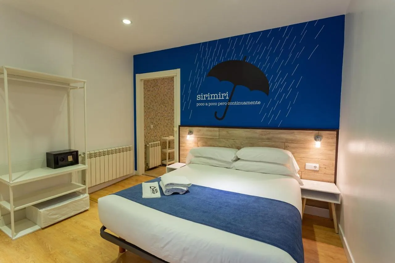 Hotel Casual Blue à Bilbao Maison d'hôtes